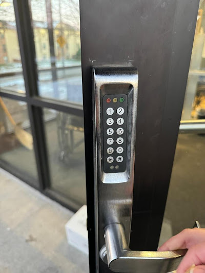 Security benefits of having duplicate keys